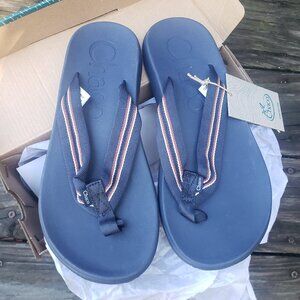 Chaco Chillos, men's 9, Sadie Navy